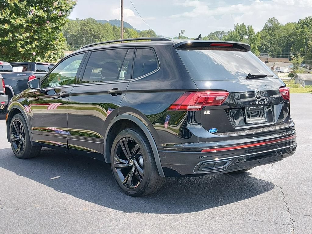 Used 2023 Volkswagen Tiguan SE R-Line FWD image 6