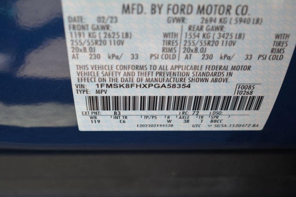 Certified 2023 Ford Explorer Limited w/ Equipment Group 301A AWD/4WD image 31