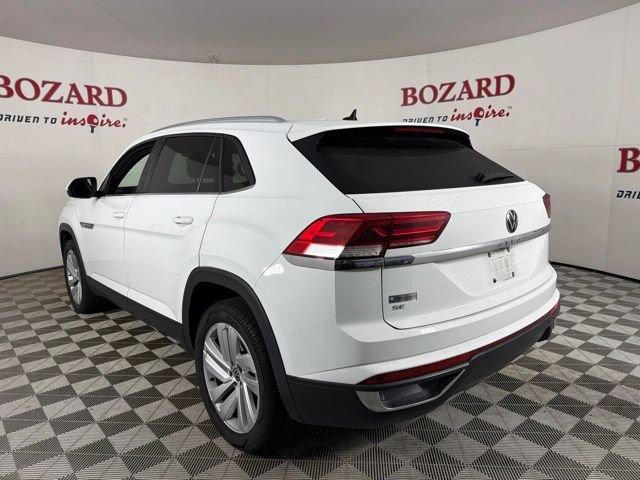 Used 2021 Volkswagen Atlas Cross Sport SE FWD image 6