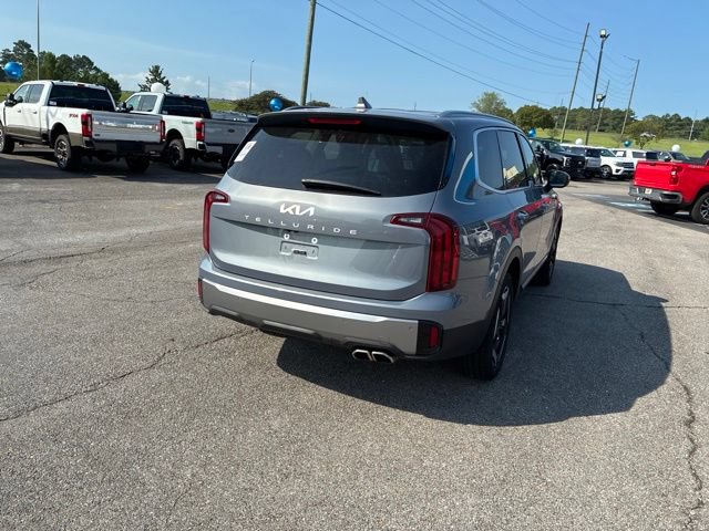 Used 2025 Kia Telluride S FWD image 31