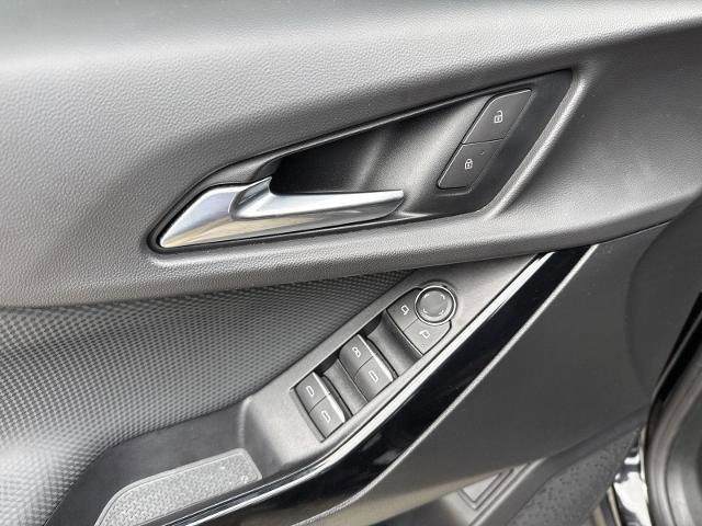 Used 2026 Chevrolet Equinox RS image 26