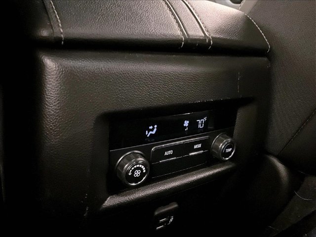 Used 2022 Chevrolet Traverse LT AWD/4WD image 33