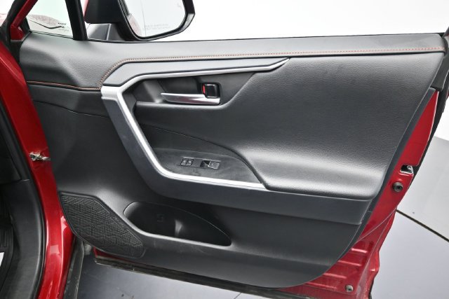 Used 2024 Toyota RAV4 Adventure AWD/4WD image 32