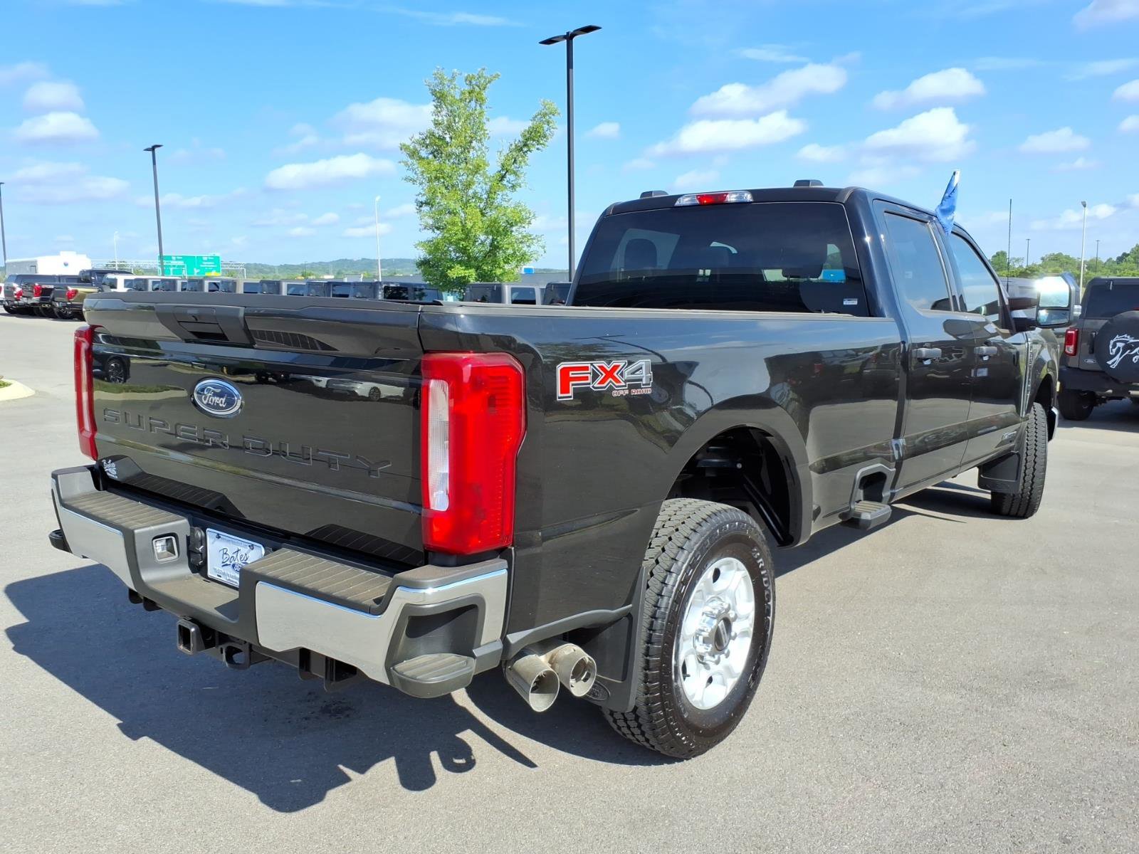 Certified 2026 Ford F250 XLT w/ FX4 Off-Road Package AWD/4WD image 3