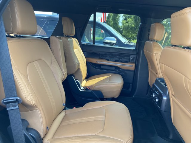 Certified 2022 Ford Expedition Platinum AWD/4WD image 10