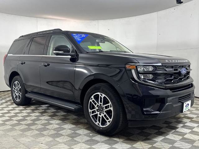 Certified 2025 Ford Expedition Active image 6
