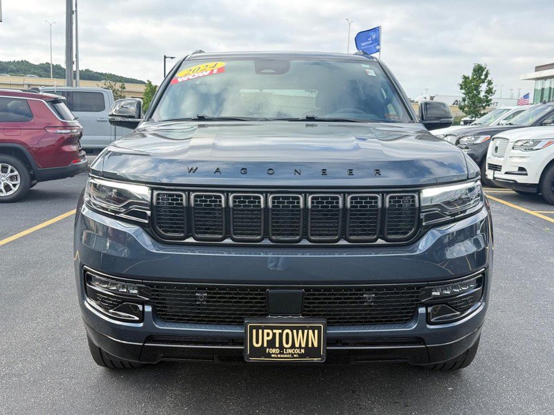 Used 2024 Jeep Wagoneer Series II AWD/4WD image 12