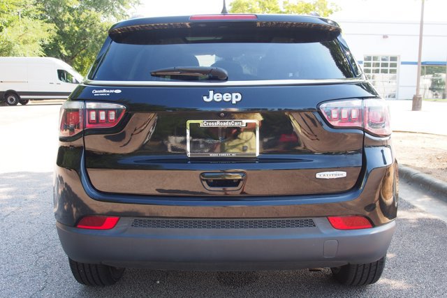 Used 2020 Jeep Compass Latitude FWD image 6