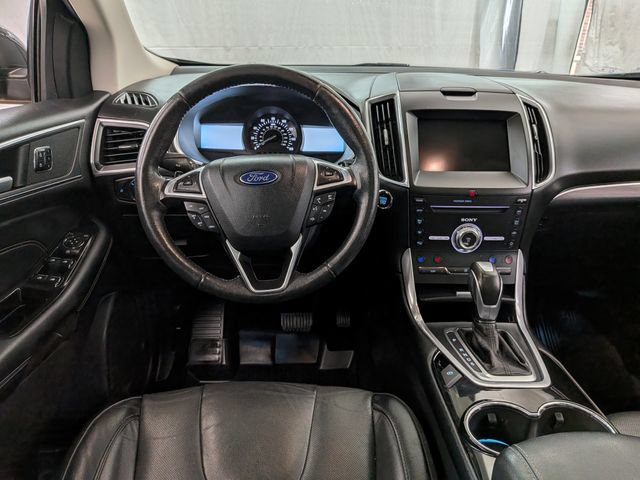 Certified 2017 Ford Edge Titanium w/ Equipment Group 301A AWD/4WD image 26