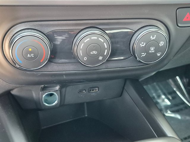 Used 2026 Chevrolet Trax LS FWD image 19