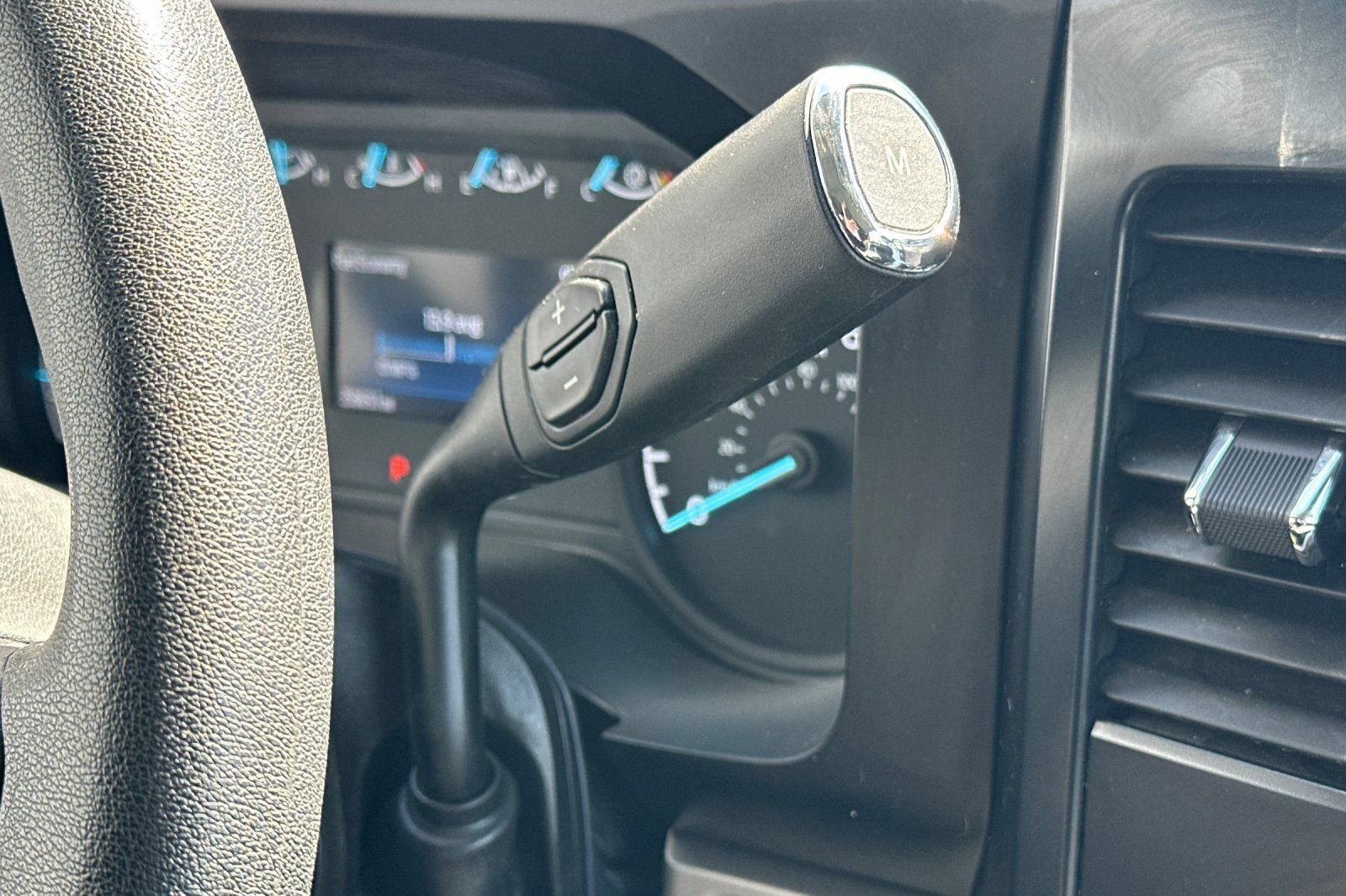 Certified 2023 Ford F250 XLT w/ 360-Degree Camera Package AWD/4WD image 21