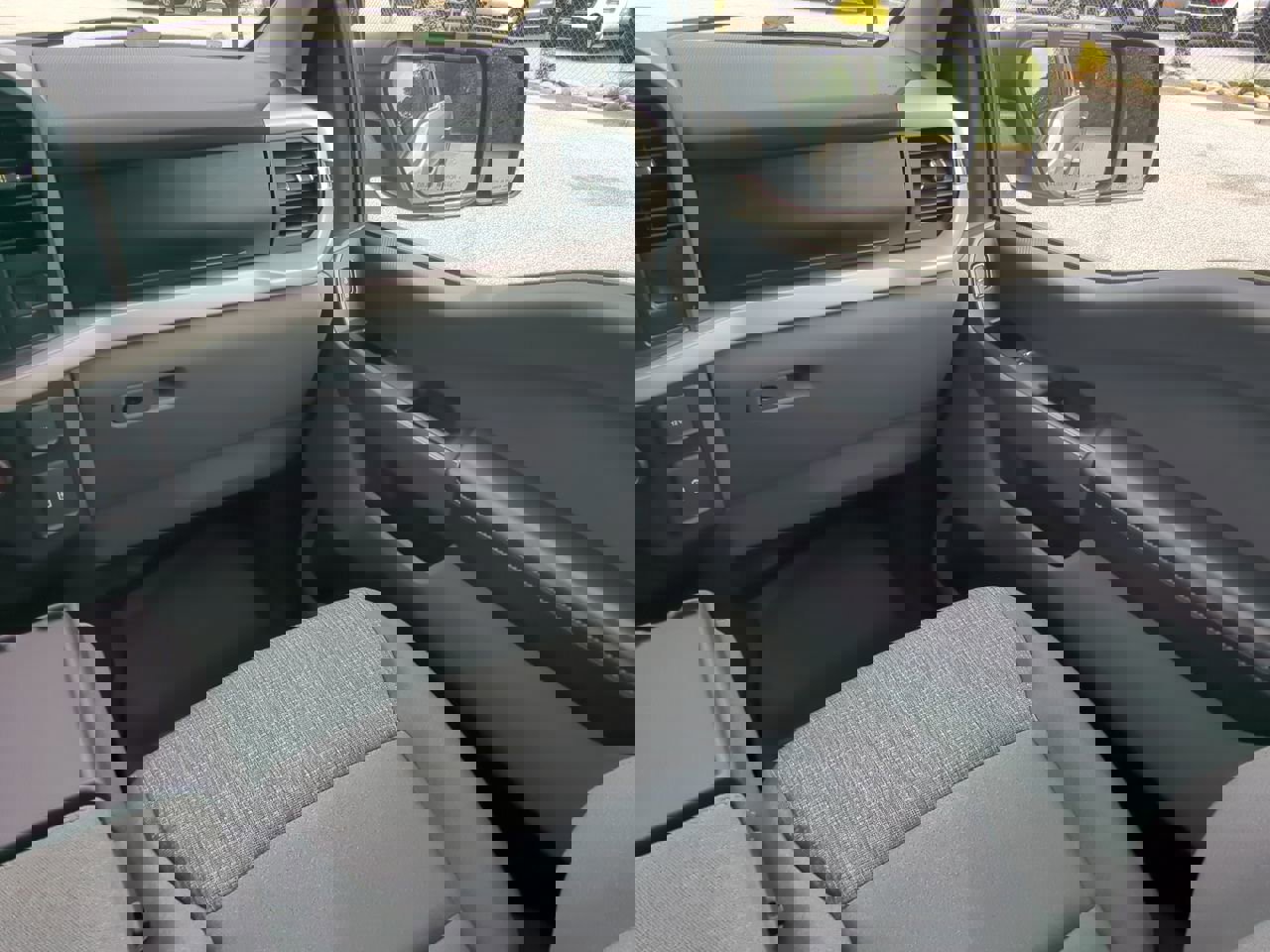 Certified 2022 Ford F150 XLT w/ Trailer Tow Package image 15