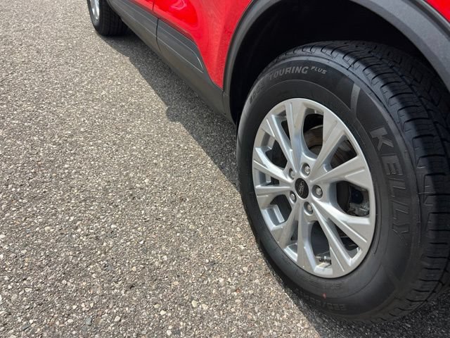 Certified 2024 Ford Escape Active AWD/4WD image 25