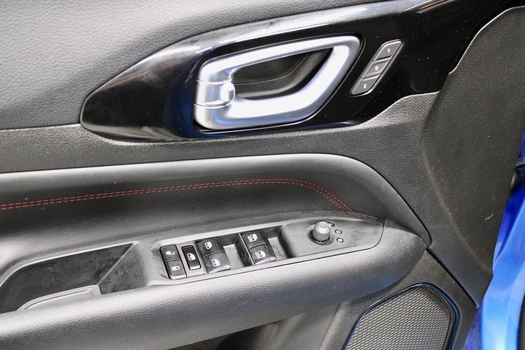 Used 2024 Jeep Compass Trailhawk w/ Trailhawk Elite Group image 23