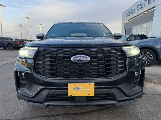 Certified 2025 Ford Explorer ST-Line w/ Premium Package image 6