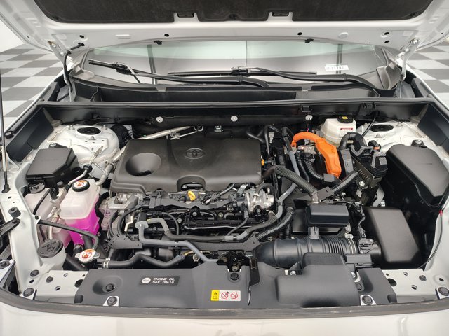 Used 2024 Toyota RAV4 LE AWD/4WD image 15