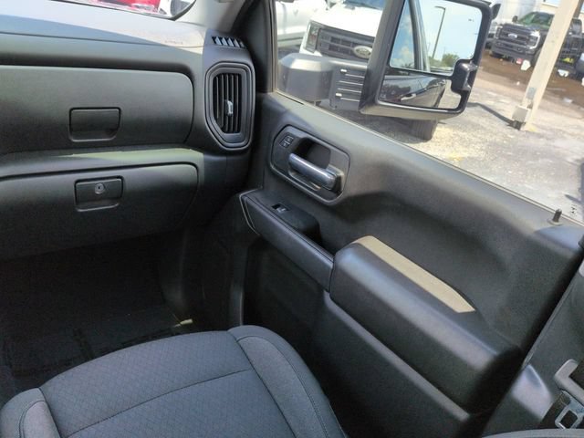 Used 2024 Chevrolet Silverado 2500 Custom w/ Custom Value Package RWD image 18