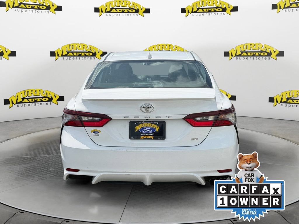 Used 2024 Toyota Camry SE FWD image 4