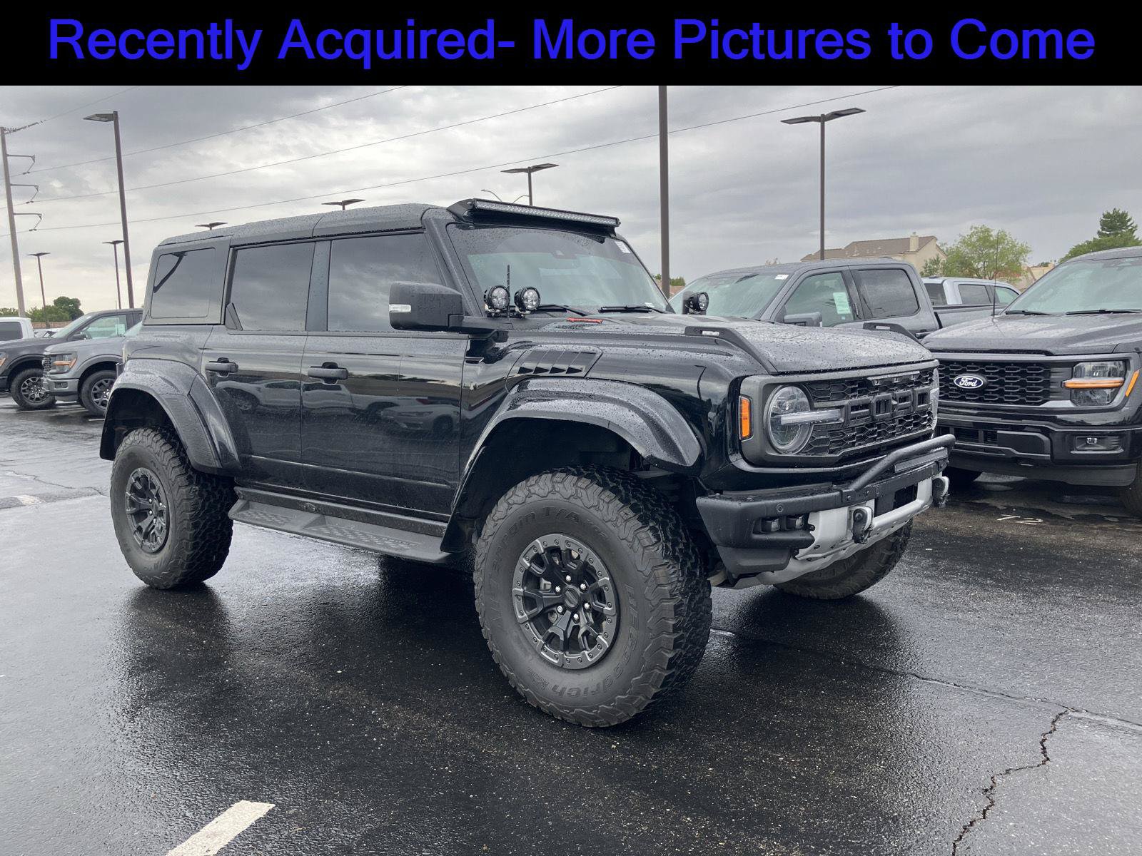 Certified 2024 Ford Bronco Raptor w/ Interior Carbon Fiber Pack 6 AWD/4WD image 2