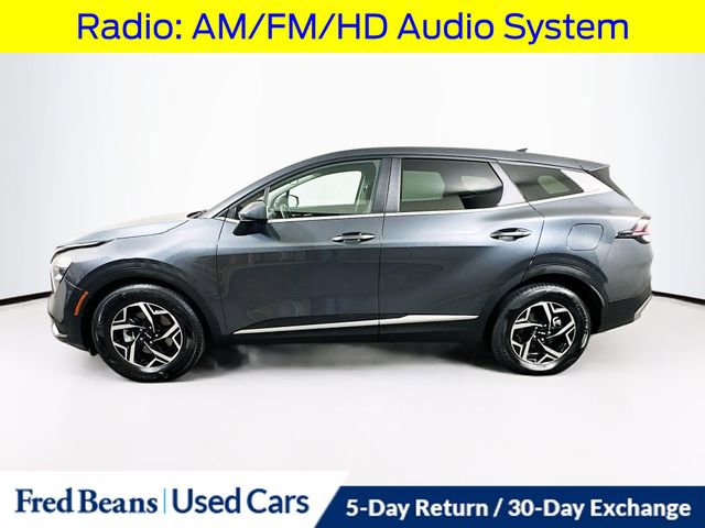 Used 2023 Kia Sportage LX image 5