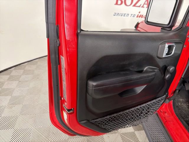 Used 2021 Jeep Wrangler Sport AWD/4WD image 16