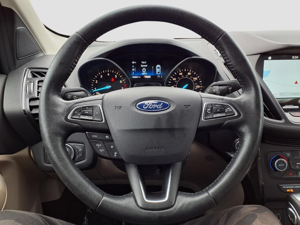 Certified 2019 Ford Escape Titanium AWD/4WD image 20