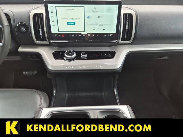 Certified 2025 Ford Expedition Active image 11