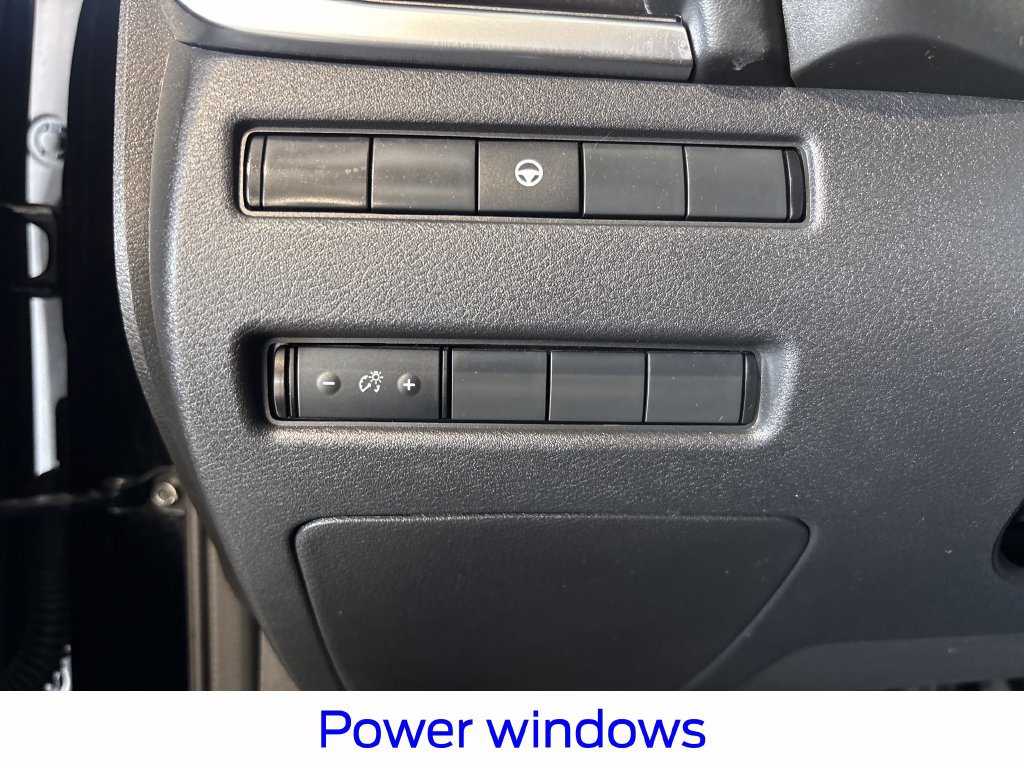 Used 2023 Nissan Rogue SV FWD image 33