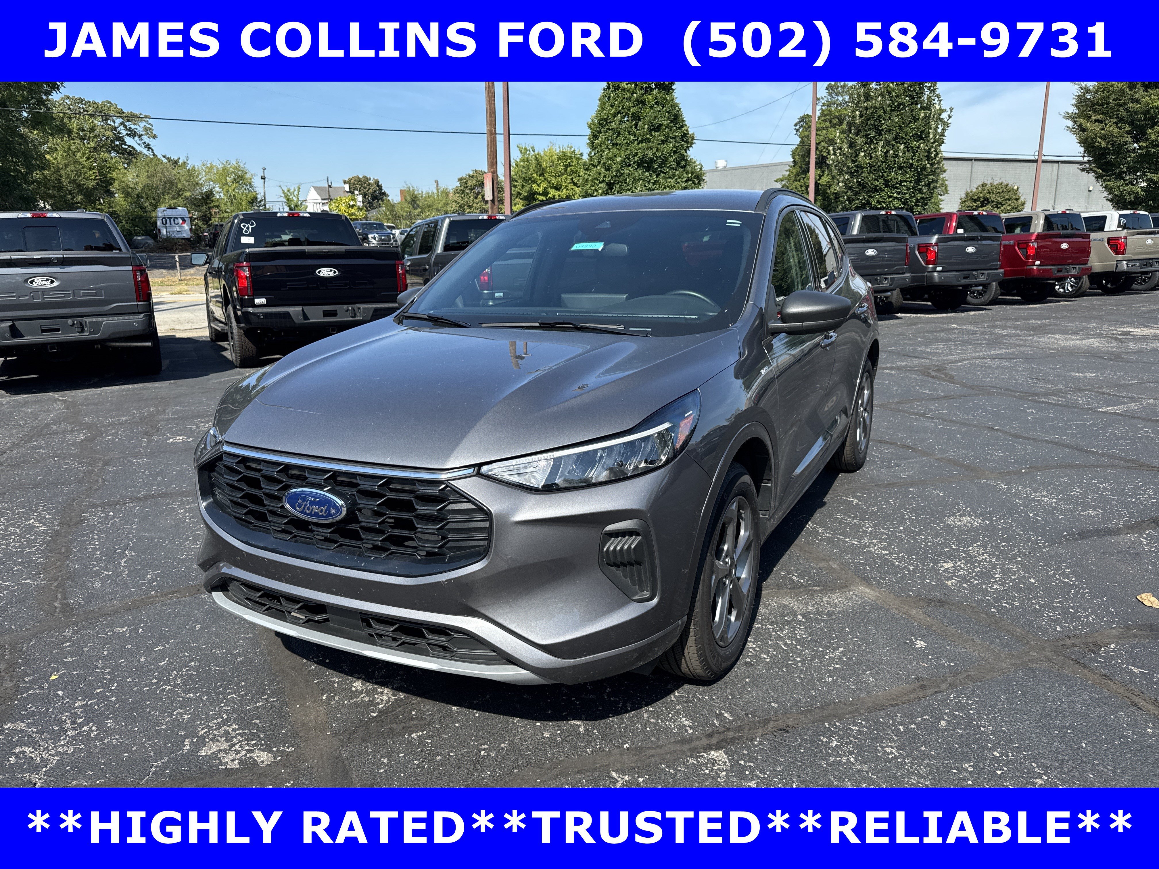 Certified 2024 Ford Escape ST-Line w/ Tech Pack #1 AWD/4WD image 4