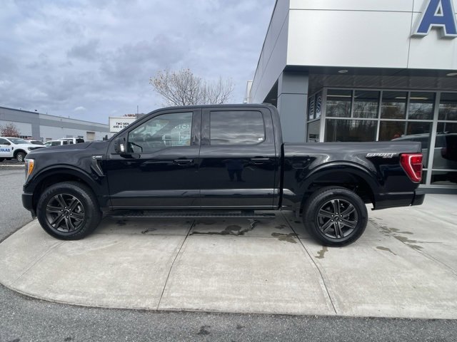 Certified 2022 Ford F150 XLT w/ Equipment Group 302A High image 5