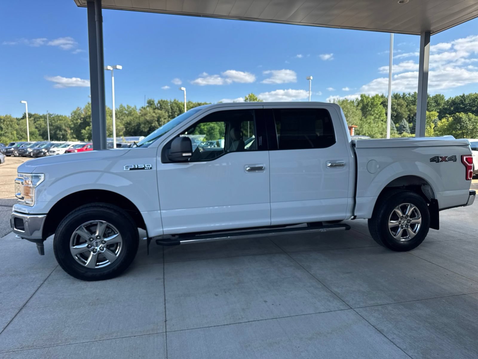 Certified 2020 Ford F150 XLT w/ Equipment Group 302A Luxury AWD/4WD image 5