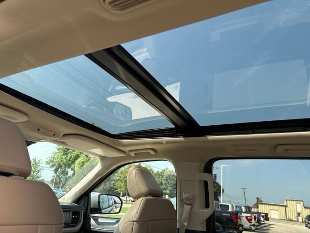 Certified 2024 Ford Expedition Max Limited AWD/4WD image 12