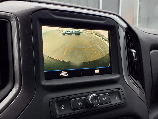 Used 2019 Chevrolet Silverado 1500 Custom w/ Custom Value Package image 11