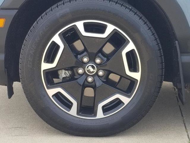 Certified 2022 Ford Bronco Sport Outer Banks AWD/4WD image 28