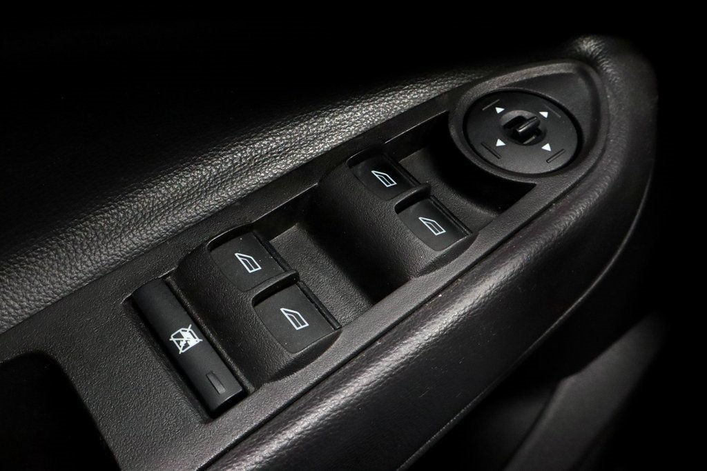 Certified 2017 Ford Escape SE image 26