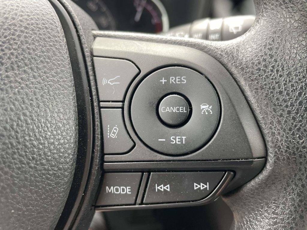 Used 2023 Toyota RAV4 XLE w/ Convenience Package FWD image 25