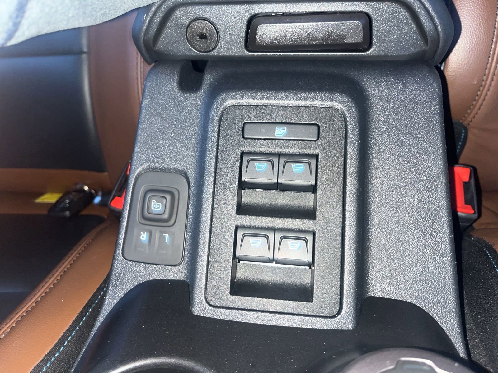 Certified 2022 Ford Bronco Outer Banks image 28