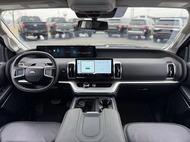 Certified 2025 Ford Expedition Platinum image 15