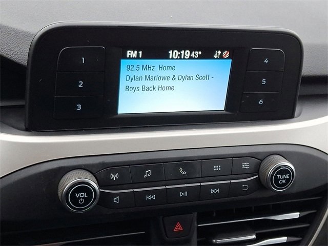 Certified 2022 Ford Escape S image 17