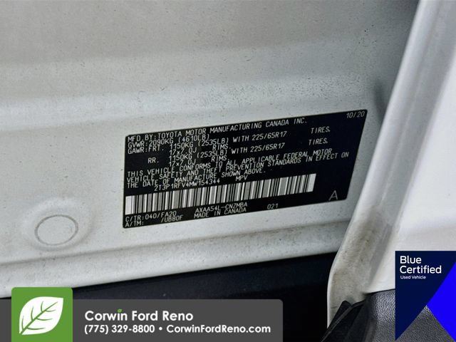 Used 2021 Toyota RAV4 XLE AWD/4WD image 32