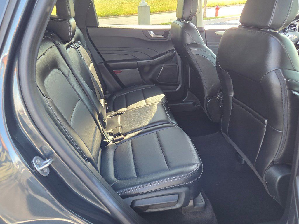 Certified 2022 Ford Escape SEL w/ Technology Package image 10