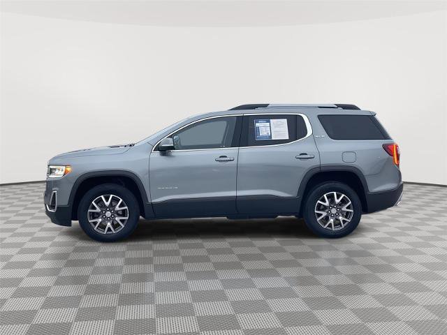 Used 2023 GMC Acadia SLE w/ Driver Convenience Package image 2