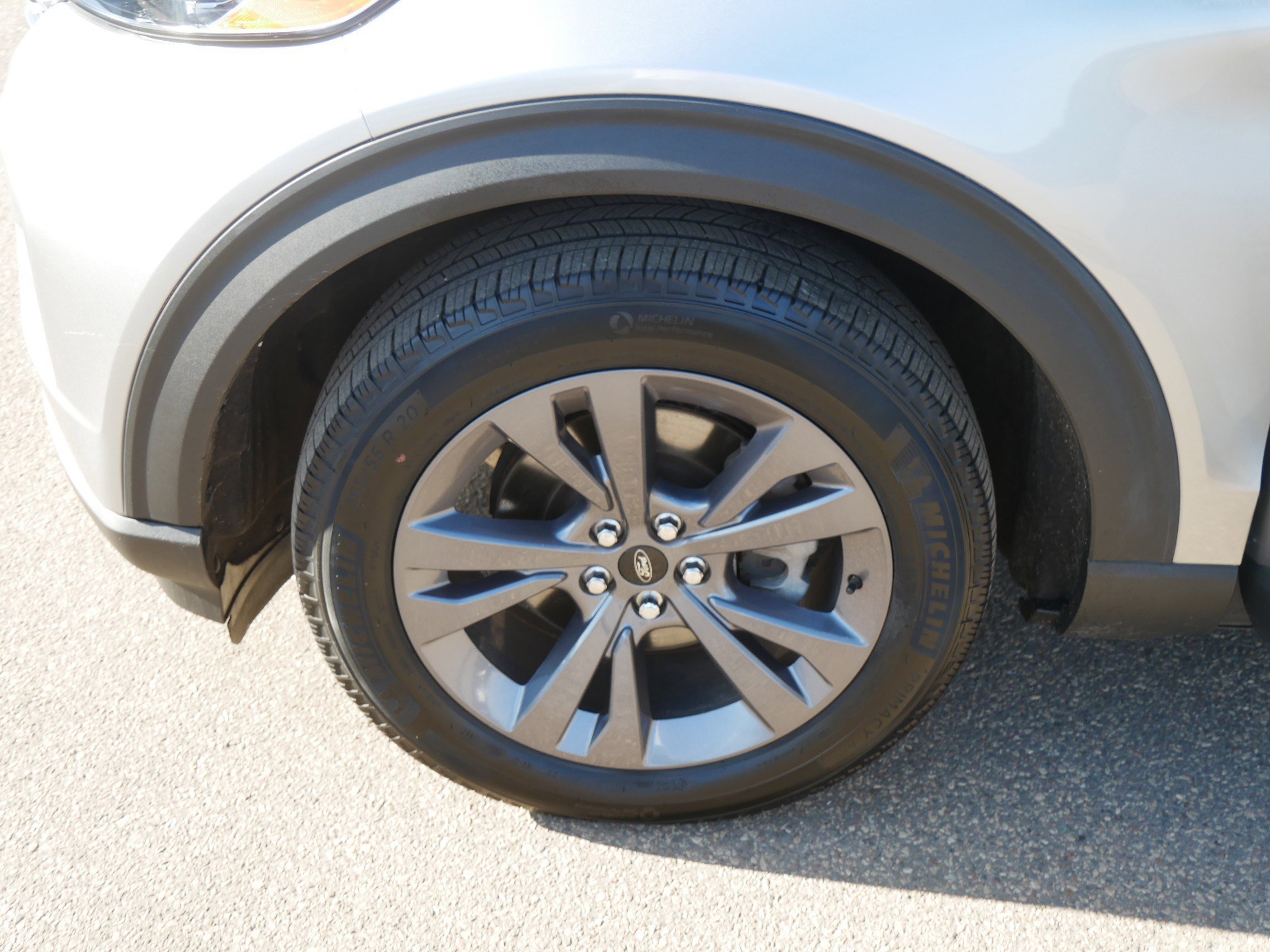 Certified 2024 Ford Explorer XLT w/ Equipment Group 202A image 15