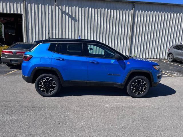 Used 2021 Jeep Compass Trailhawk w/ Sun and Sound Group image 2