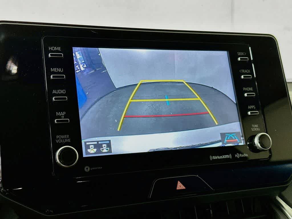 Used 2021 Toyota Venza LE AWD/4WD image 28