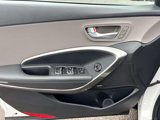 Used 2019 Hyundai Santa Fe XL FWD image 25