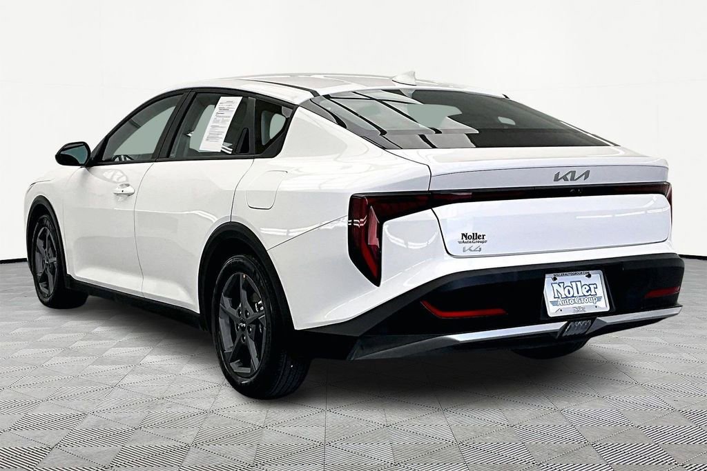 Used 2025 Kia K4 FWD image 13