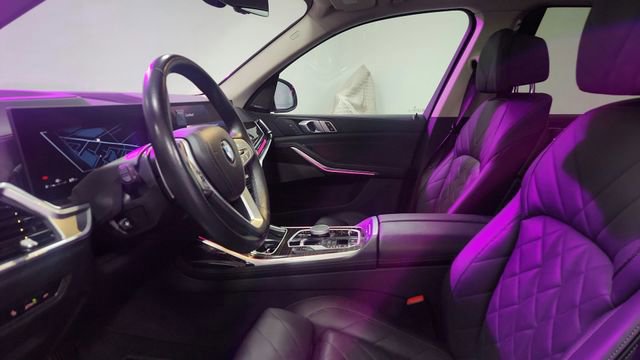 Used 2025 BMW X7 xDrive40i image 17