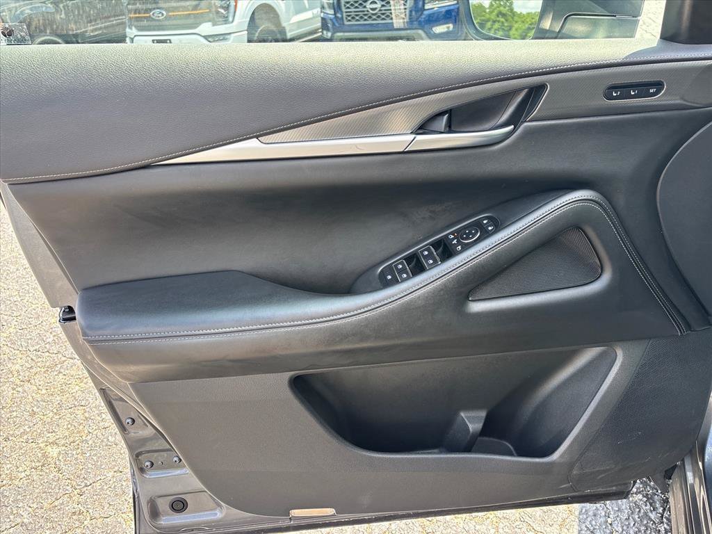 Used 2024 INFINITI QX60 Luxe AWD/4WD image 23