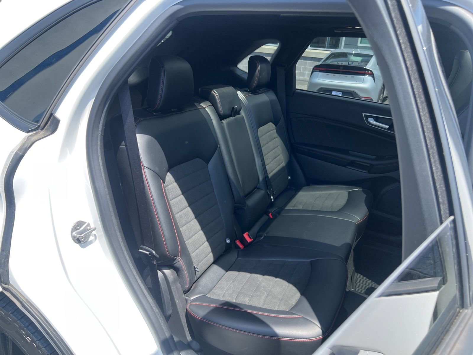 Certified 2023 Ford Edge ST-Line AWD/4WD image 46